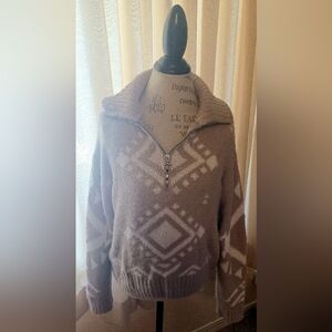 Jessica Simpson Beige collared sweater